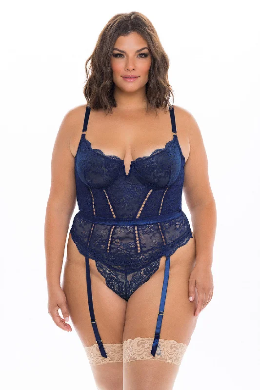 corset with tie-front detail-Curvy Adrienne Merrywidow Corset Set